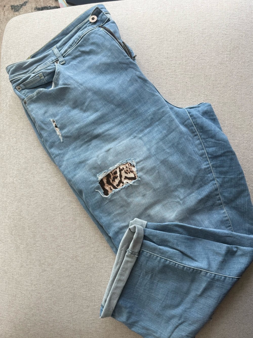 Light Blue Boyfriend Jeans with Leopard Patch